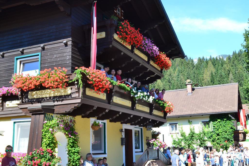 Hotel Pension Haus Rohrmoser Lungötz Exterior foto